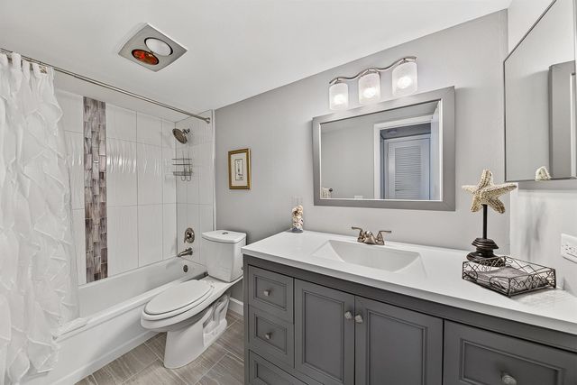 4800 Bayview Drive 402, Fort Lauderdale, FL 33308