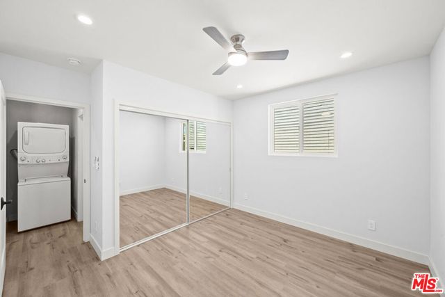 1558 2 S Genesee Avenue, Los Angeles, CA 90019