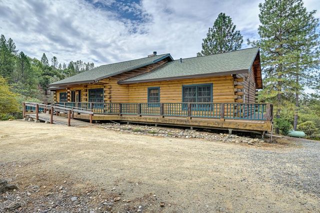 2428 Shirt Tail Tri, Cool, CA 95614