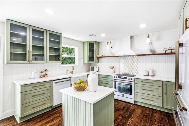 2008 Beecher Road SW, Atlanta, GA 30311