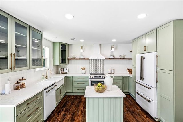 2008 Beecher Road SW, Atlanta, GA 30311