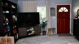 17135 Roscoe Boulevard 1, Northridge, CA 91325