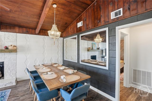 243 E 1st Street, Midway, GA 31320