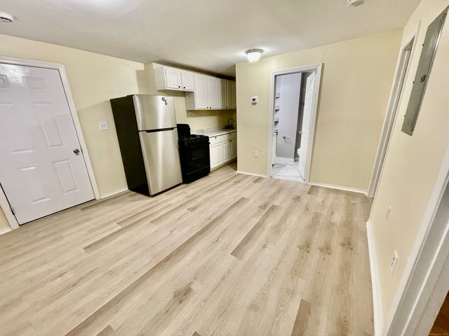 92 West Main Street 2, Vernon, CT 06066