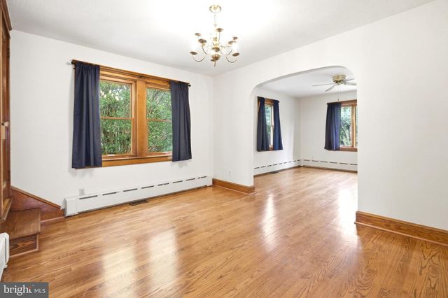 1308 ELM RD, Halethorpe, MD 21227
