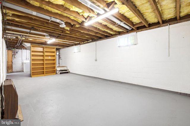 1308 ELM RD, Halethorpe, MD 21227