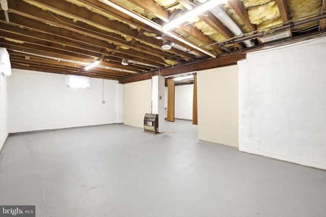 1308 ELM RD, Halethorpe, MD 21227