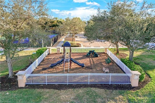 13963 Avon Park CIR, Fort Myers, FL 33912