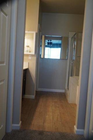 7478 E Flint Way, Fresno, CA 93737