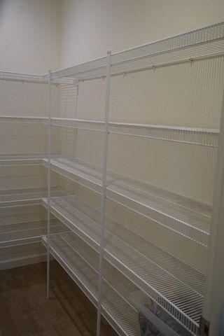 7478 E Flint Way, Fresno, CA 93737