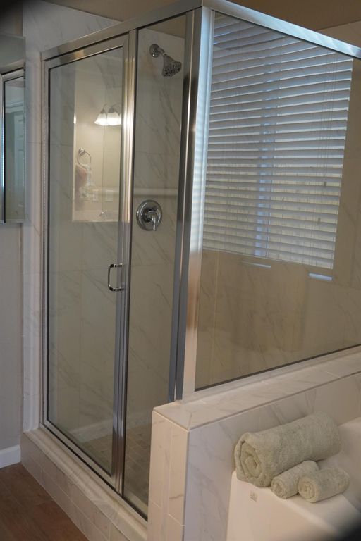 Image 28 of property listing at 7478 E Flint Way, Fresno, CA 93737