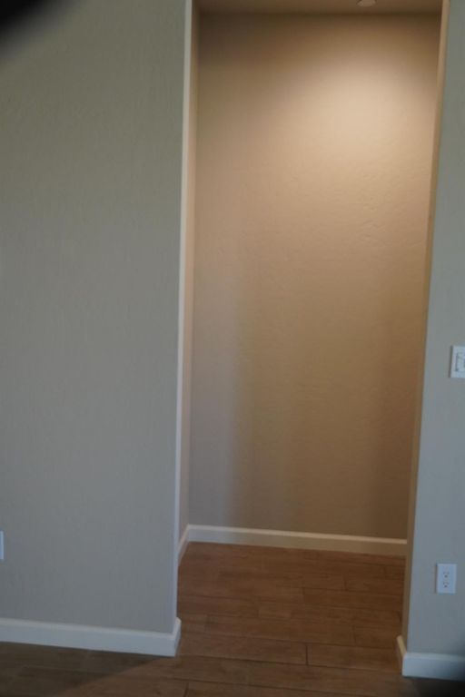 Image 34 of property listing at 7478 E Flint Way, Fresno, CA 93737