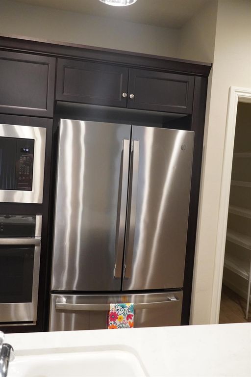 Image 44 of property listing at 7478 E Flint Way, Fresno, CA 93737