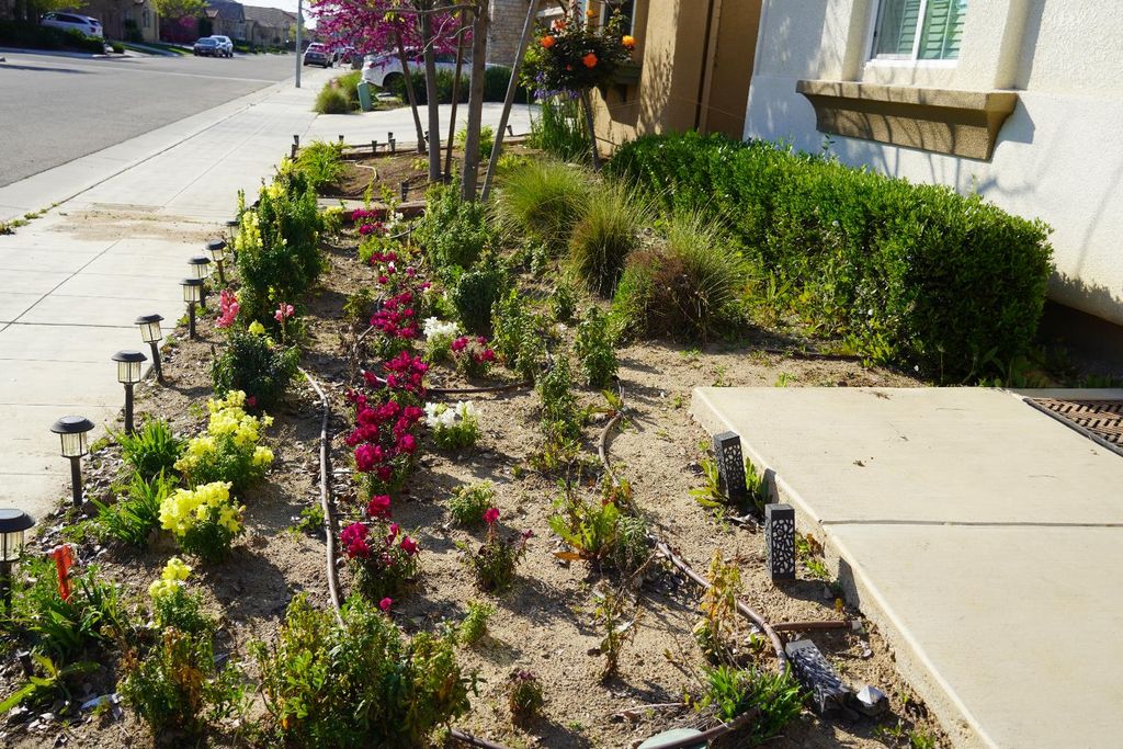 Image 45 of property listing at 7478 E Flint Way, Fresno, CA 93737