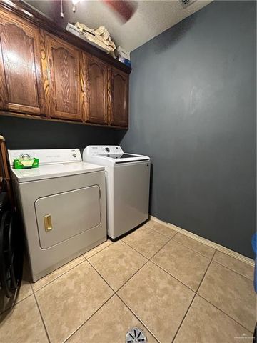 2708 Sydney Avenue, Edinburg, TX 78539