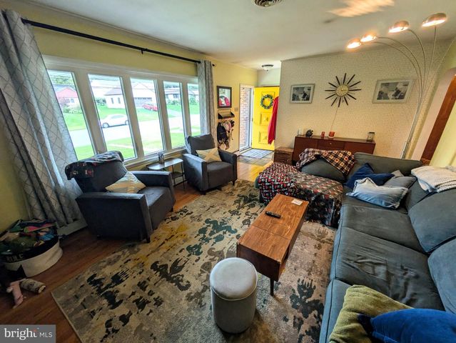 1617 W PENNSYLVANIA ST, Allentown, PA 18102
