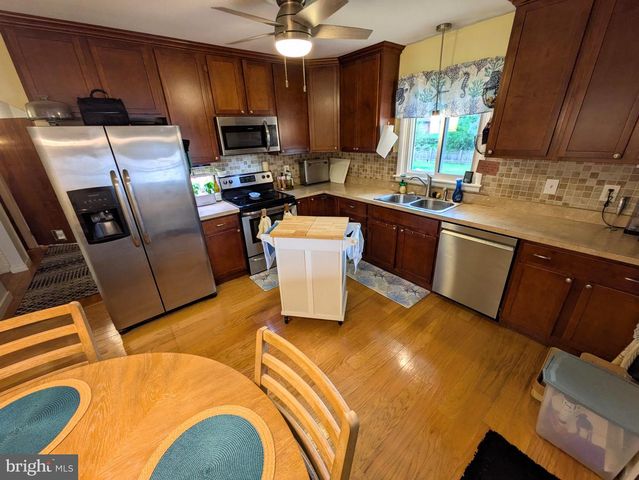 1617 W PENNSYLVANIA ST, Allentown, PA 18102
