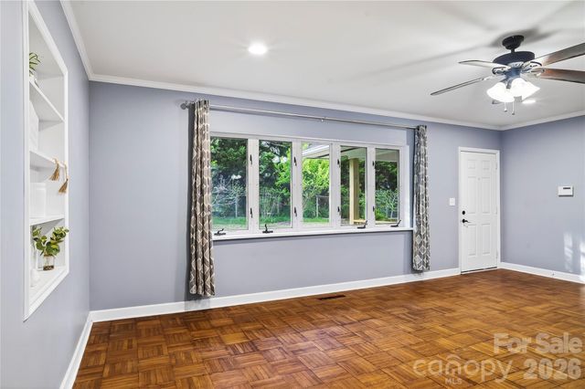 3002 Kanuga Road, Hendersonville, NC 28739