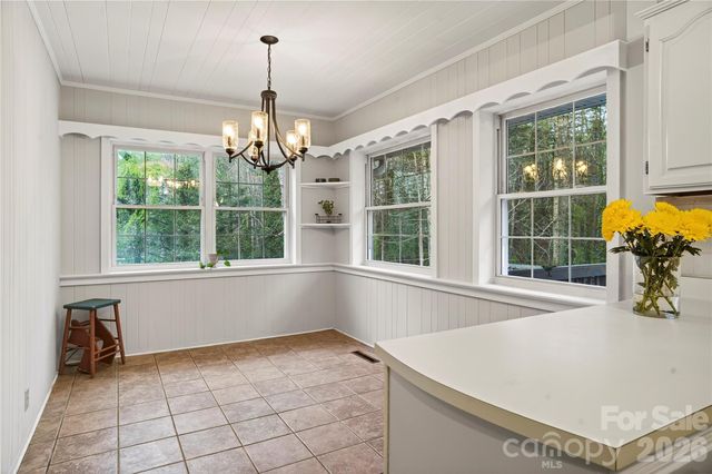 3002 Kanuga Road, Hendersonville, NC 28739