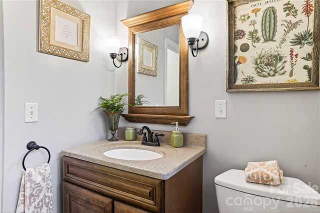 3002 Kanuga Road, Hendersonville, NC 28739