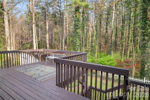 3002 Kanuga Road, Hendersonville, NC 28739