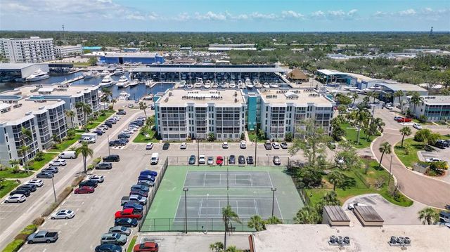 4908 38TH WAY S 206, St Petersburg, FL 33711