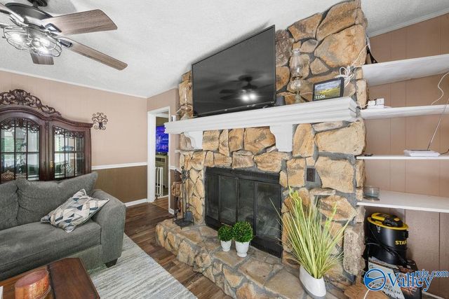 2417 Sunset Strip, Gadsden, AL 35904