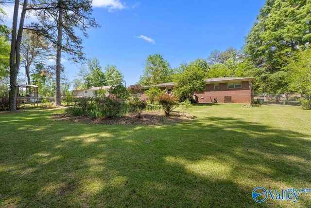 2417 Sunset Strip, Gadsden, AL 35904
