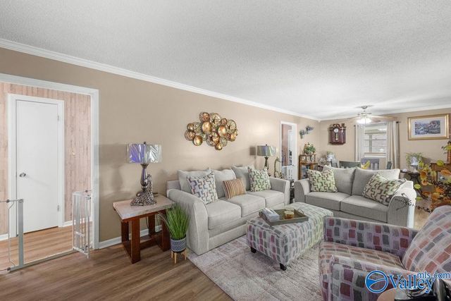 2417 Sunset Strip, Gadsden, AL 35904