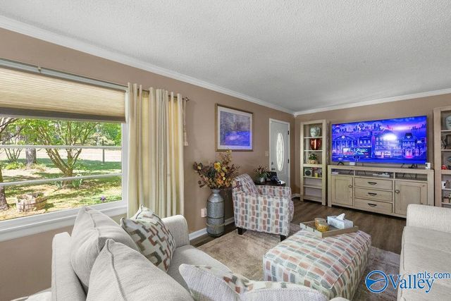 2417 Sunset Strip, Gadsden, AL 35904