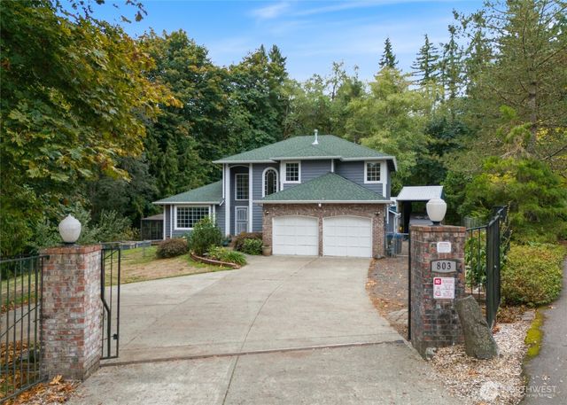 803 Collins Creek Lane E, Port Orchard, WA 98366
