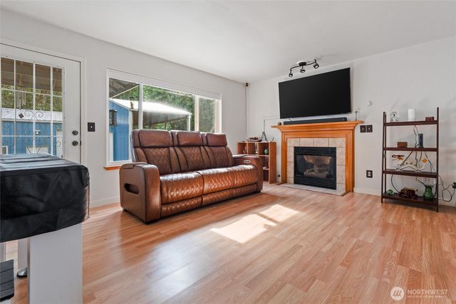 803 Collins Creek Lane E, Port Orchard, WA 98366