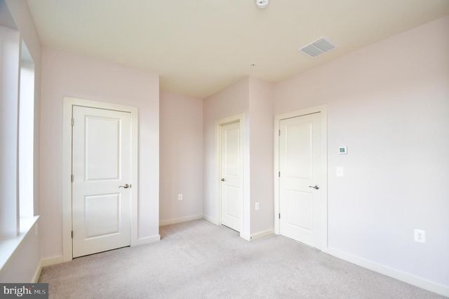 1550 TRAFALGAR LN, Frederick, MD 21701