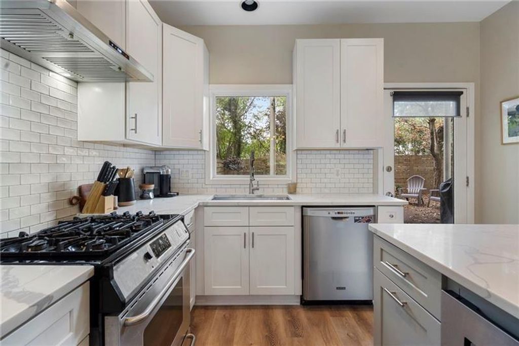 Image 15 of property listing at 2188 Millennium Way NE, Brookhaven, GA 30319