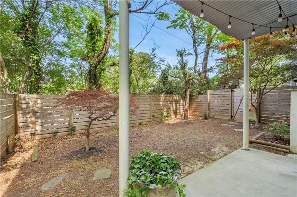 Image 16 of property listing at 2188 Millennium Way NE, Brookhaven, GA 30319