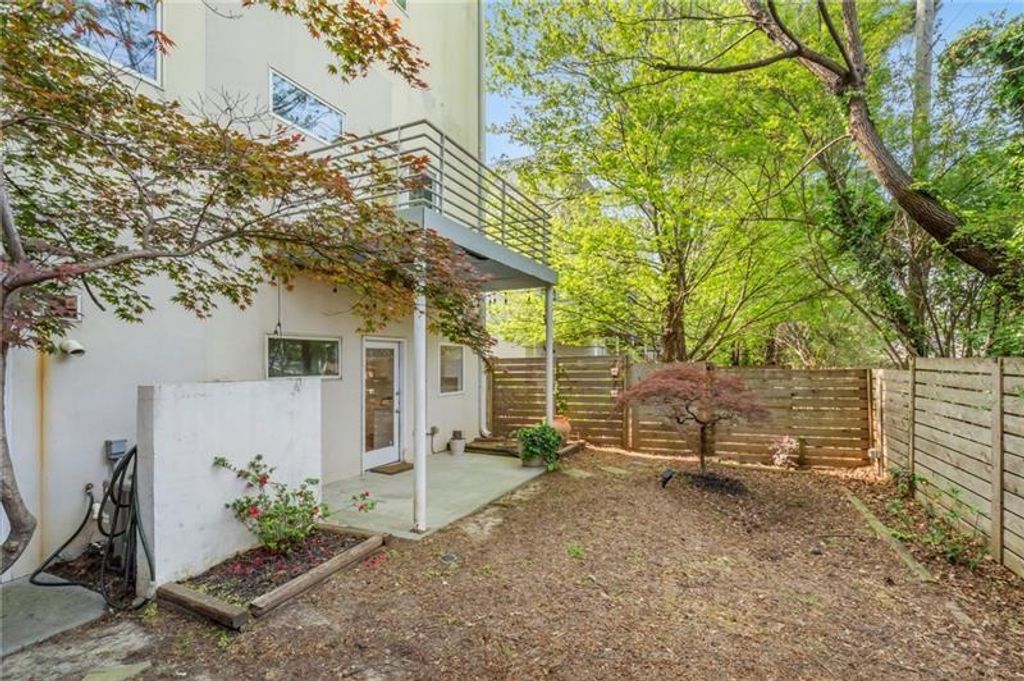Image 17 of property listing at 2188 Millennium Way NE, Brookhaven, GA 30319