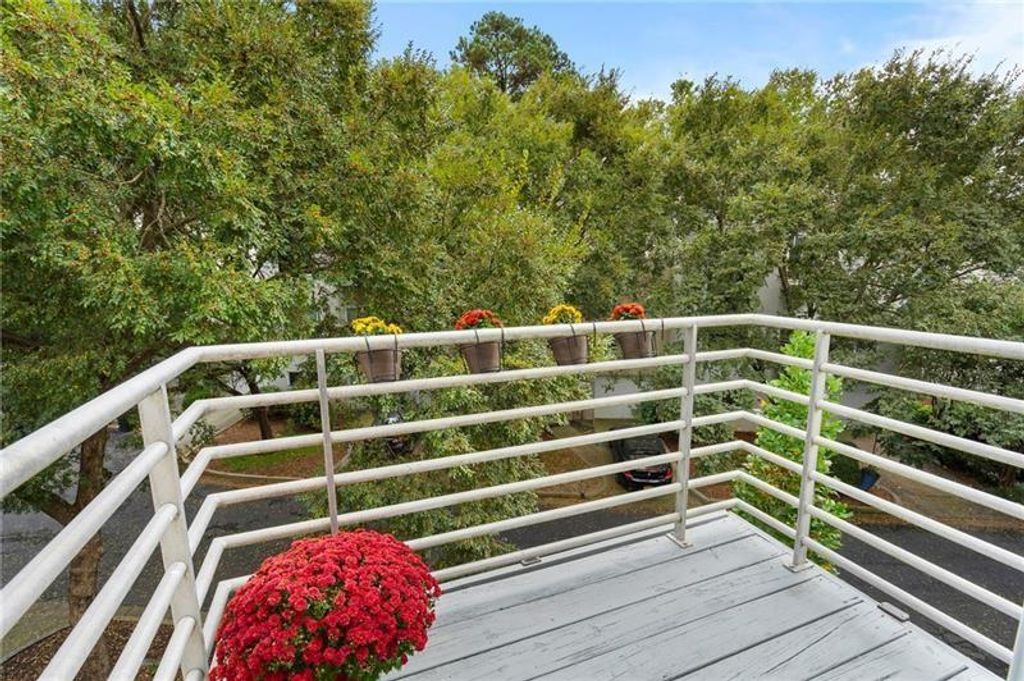 Image 38 of property listing at 2188 Millennium Way NE, Brookhaven, GA 30319
