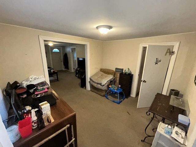 1301 S Vine St, Wichita, KS 67213