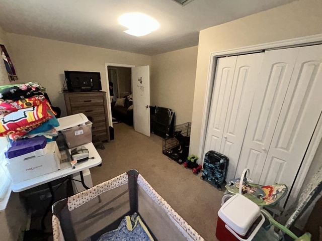 1301 S Vine St, Wichita, KS 67213
