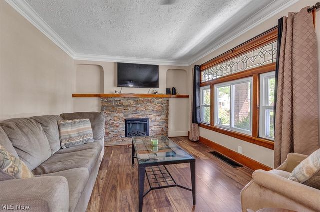 3672 W 134th Street, Cleveland, OH 44111
