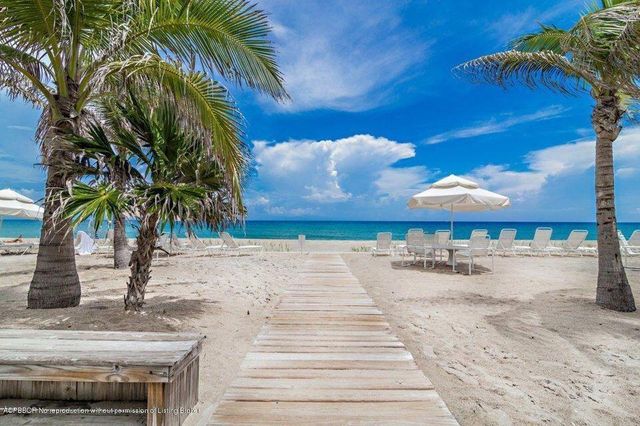 170 N Ocean Boulevard 305, Palm Beach, FL 33480