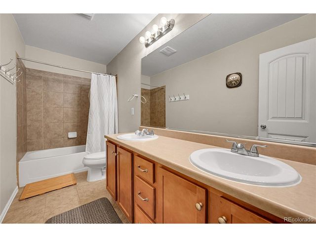 6289 N Fundy St, Aurora, CO 80019