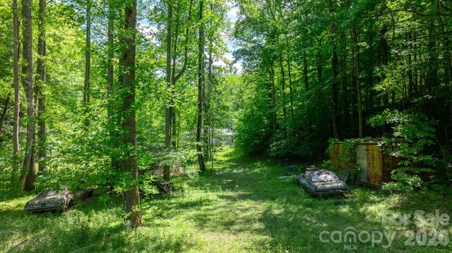 1460 Husbands Creek Road, Lenoir, NC 28645