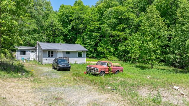 1460 Husbands Creek Road, Lenoir, NC 28645