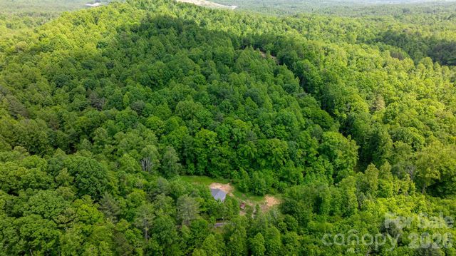1460 Husbands Creek Road, Lenoir, NC 28645
