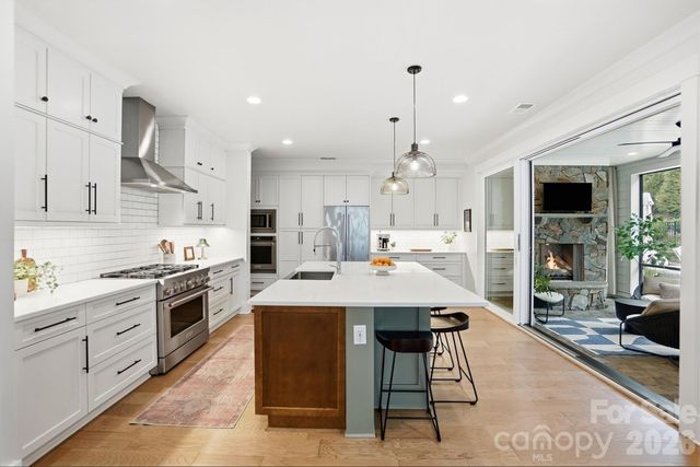 2052 Thatcher Way, Fort Mill, SC 29715