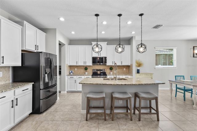 6116 35TH COURT E, Bradenton, FL 34203