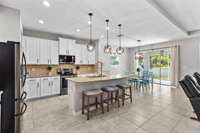 6116 35TH COURT E, Bradenton, FL 34203