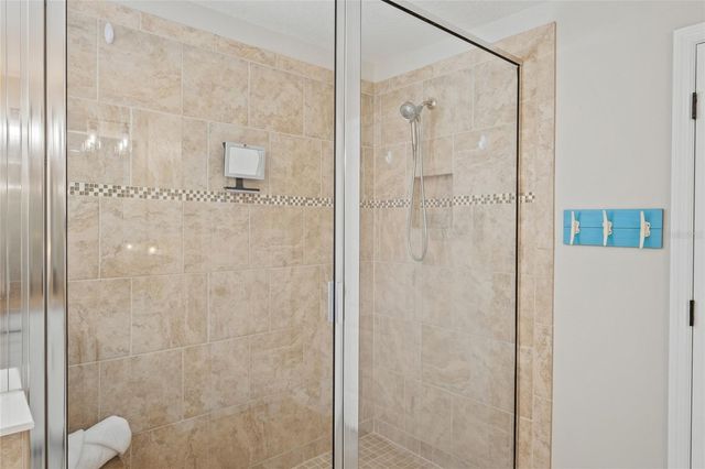 6116 35TH COURT E, Bradenton, FL 34203