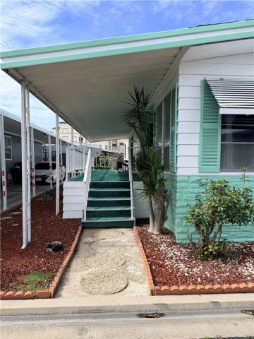 9350 Bolsa 48, Westminster, CA 92683